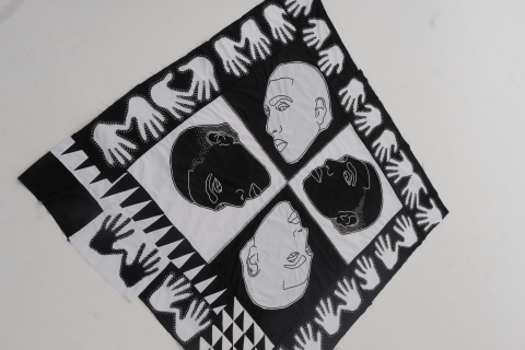 b&w quilt